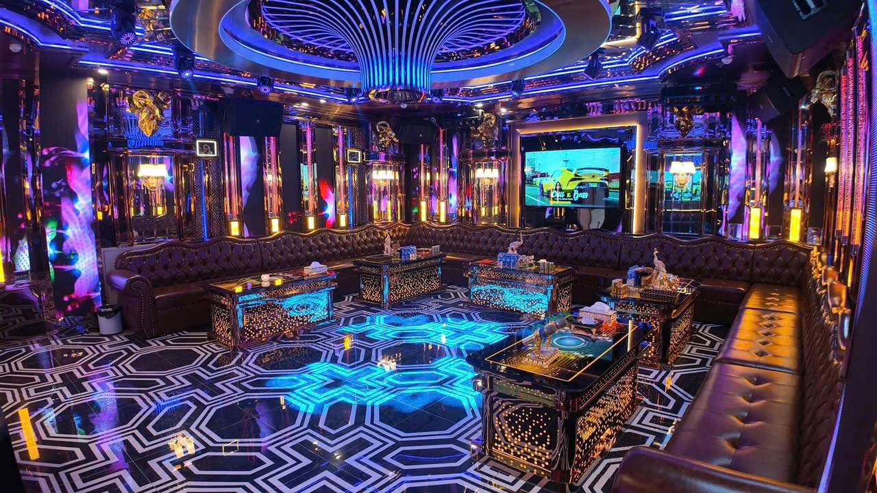 Không gian phòng tiệc Penthouse xa hoa bậc nhất tại Karaoke Hanoi Lounge